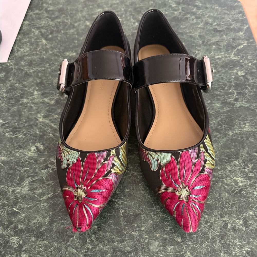 Marc Fisher Shoes Womens 8 1/2 m